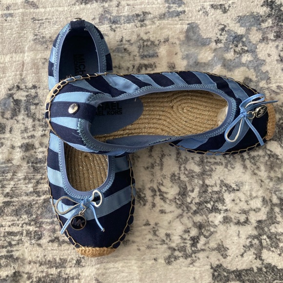Michael Kors Shoes - Michael Kors Blue Striped Canvas Boat Shoes size 5